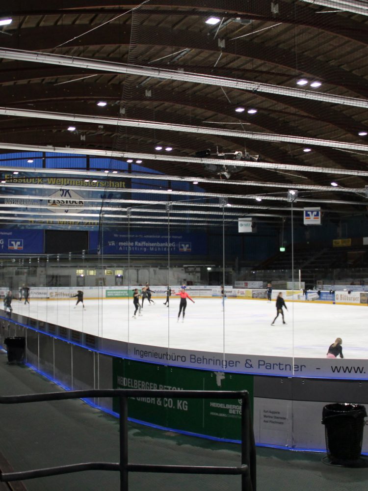Nano Lichtplanung -Raiffeisen Arena Waldkraiburg